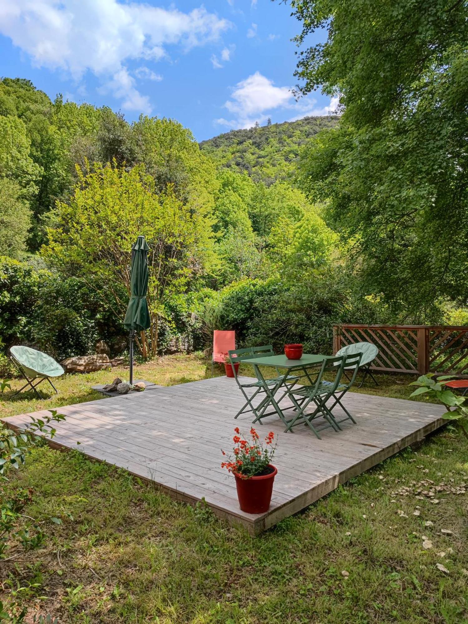 Le Mas De Ribard Breau-et-Salagosse Bagian luar foto
